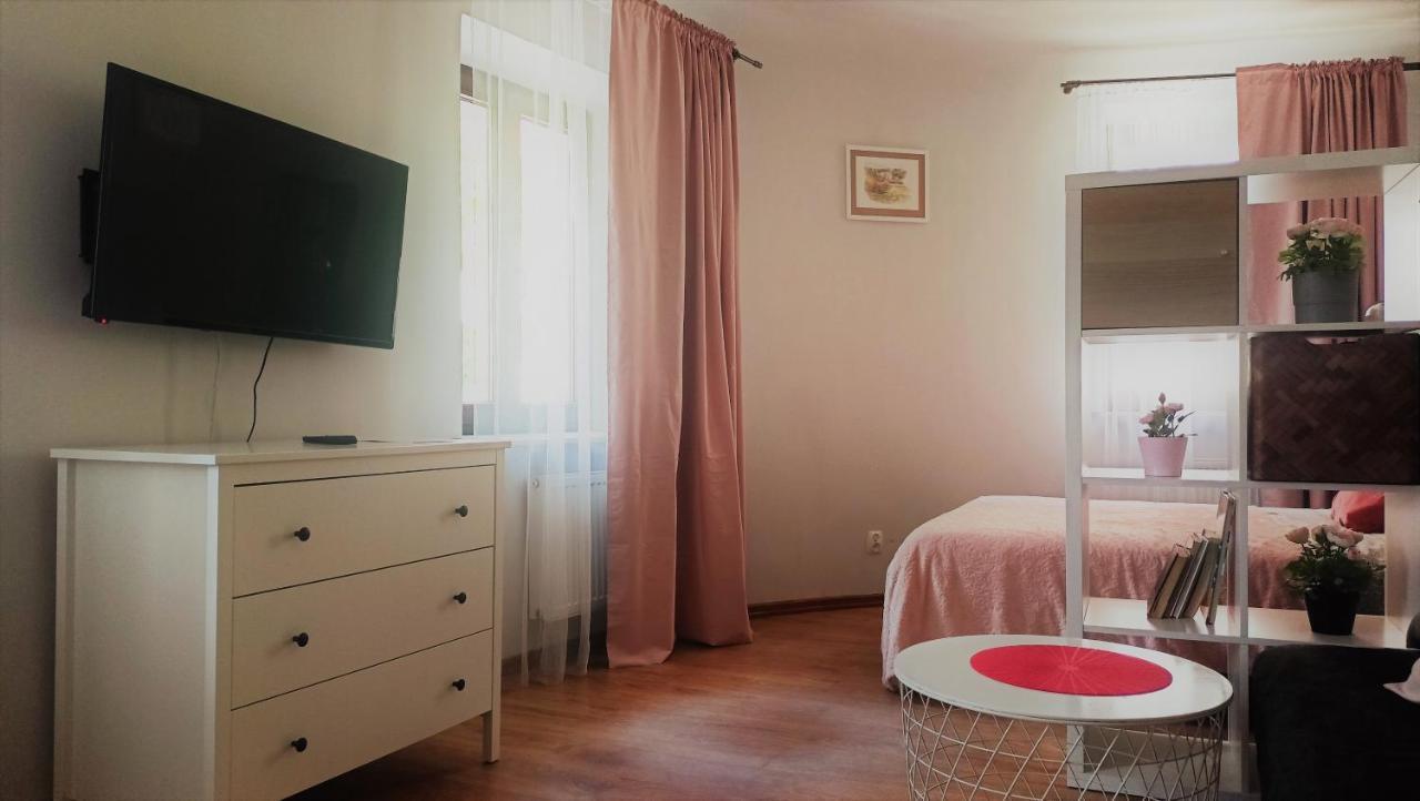 Apartament Malinowy Swietoduska 12 Lublino Esterno foto