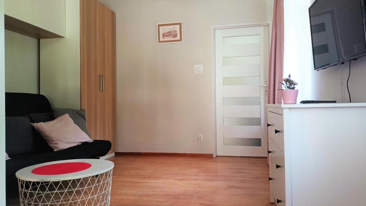 Apartament Malinowy Swietoduska 12 Lublino Esterno foto
